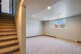 2210 S 19th St, Manitowoc, WI 54220 - Photo 34