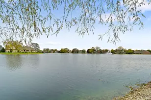2314 W Dickinson Ct, Mequon, WI 53092 - Photo 1