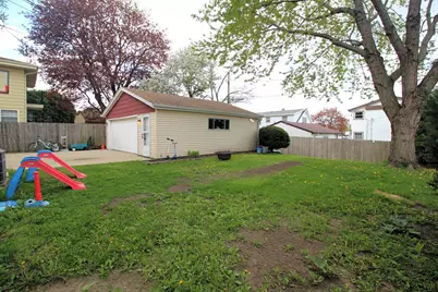 5829 S New York Ave, Cudahy, WI 53110 - Photo 20