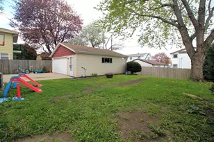 5829 S New York Ave, Cudahy, WI 53110 - Photo 20