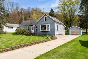 103 Oak St, Necedah, WI 54646 - Photo 1