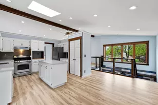 820 Crestwood Dr, Waukesha, WI 53188 - Photo 12