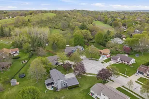 820 Crestwood Dr, Waukesha, WI 53188 - Photo 42
