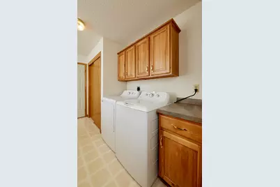 W265N6770  Yarotta Cir, Lisbon, WI 53089 - Photo 24