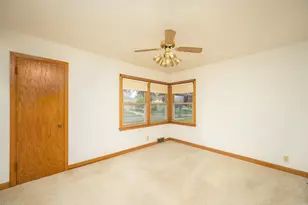 3170 S 36th St, Milwaukee, WI 53215 - Photo 6