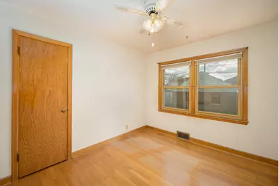 3170 S 36th St, Milwaukee, WI 53215 - Photo 4