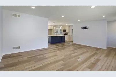 1237  Virginia St -, Racine, WI 53405 - Photo 6