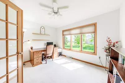 W264N2062  Deer Haven Ct Unit #1, Pewaukee, WI 53072 - Photo 10