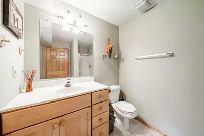 W264N2062  Deer Haven Ct Unit #1, Pewaukee, WI 53072 - Photo 22