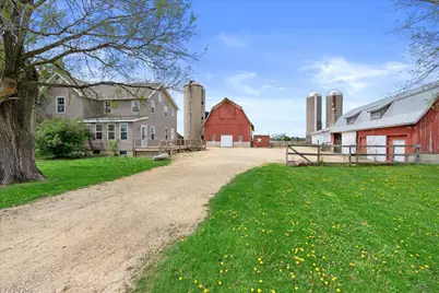 W9650  Creek Rd, Darien, WI 53114 - Photo 50
