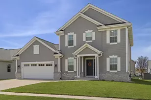 4542 La Salle St, Racine, WI 53402 - Photo 2