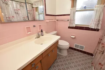 3307  Erie St, Racine, WI 53402 - Photo 12