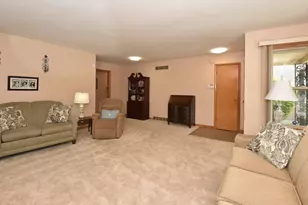 3307 Erie St, Racine, WI 53402 - Photo 4