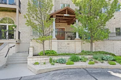 N51W34861  Wisconsin Ave #3113, Oconomowoc, WI 53069 - Photo 2