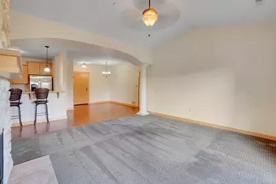 N51W34861  Wisconsin Ave #3113, Oconomowoc, WI 53069 - Photo 8