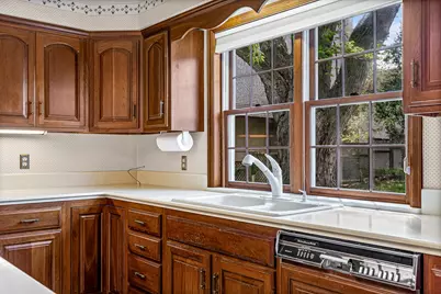 2020  21st Ter, La Crosse, WI 54601 - Photo 14