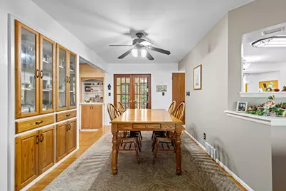21195  Mary Lynn Dr, Brookfield, WI 53045 - Photo 6