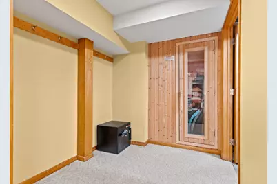 21195  Mary Lynn Dr, Brookfield, WI 53045 - Photo 22