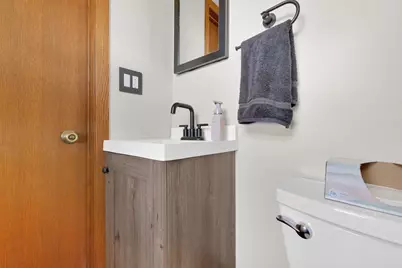1615  17th Ave, Kenosha, WI 53140 - Photo 20