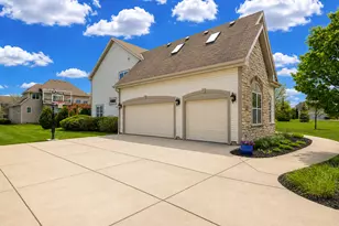 W193N5790 Canary Dr, Menomonee Falls, WI 53051 - Photo 22
