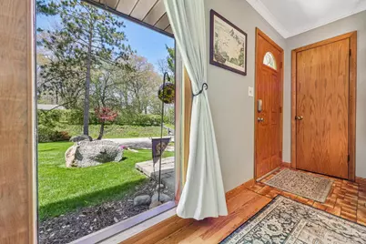 1730 S Lilly Ln, New Berlin, WI 53146 - Photo 8
