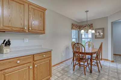 3527  Rapids Trl, Waukesha, WI 53189 - Photo 8