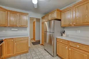 3527 Rapids Trail, Waukesha, WI 53189 - Photo 6