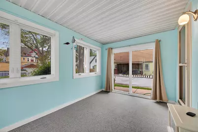 112  14th St, La Crosse, WI 54601 - Photo 22