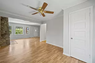 1010 Jenkins Dr, Fontana, WI 53125 - Photo 10