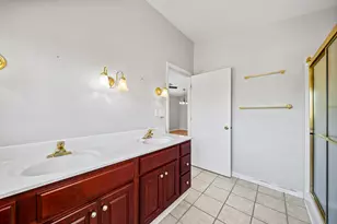 1010 Jenkins Dr, Fontana, WI 53125 - Photo 24