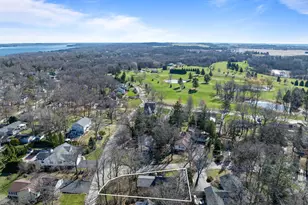 1010 Jenkins Dr, Fontana, WI 53125 - Photo 46