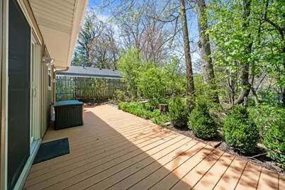 1010  Jenkins Dr, Fontana, WI 53125 - Photo 38