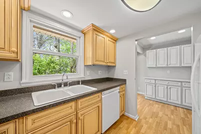1010  Jenkins Dr, Fontana, WI 53125 - Photo 14
