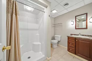 1010 Jenkins Dr, Fontana, WI 53125 - Photo 40