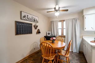 2204 Savoy Cir, Racine, WI 53404 - Photo 10