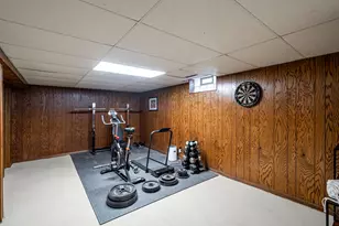 2204 Savoy Cir, Racine, WI 53404 - Photo 22