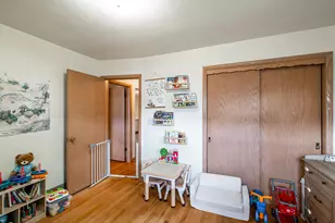 2204 Savoy Cir, Racine, WI 53404 - Photo 18