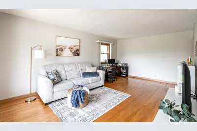 2204  Savoy Cir, Racine, WI 53404 - Photo 2
