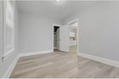 2827 W Grant St, Milwaukee, WI 53215 - Photo 14