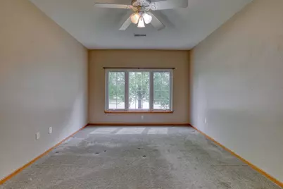 1048  Quinlan Dr #C, Pewaukee, WI 53072 - Photo 14