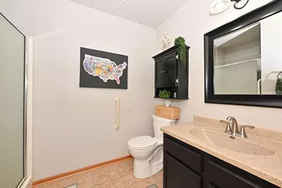 18430  Emerald Dr #B, Brookfield, WI 53045 - Photo 24