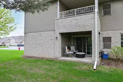 18430  Emerald Dr #B, Brookfield, WI 53045 - Photo 28