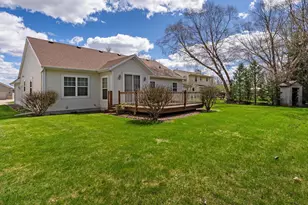 4721 W Whitetail Ct, Manitowoc, WI 54220 - Photo 4