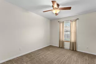 4721 W Whitetail Ct, Manitowoc, WI 54220 - Photo 24