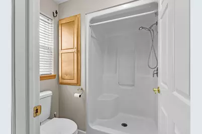 4721 W Whitetail Ct, Manitowoc, WI 54220 - Photo 20