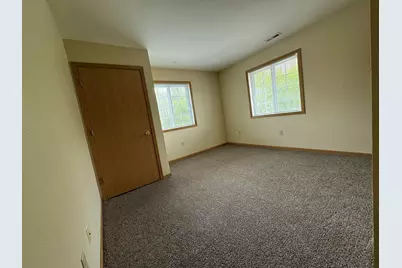 8055  Lexington Pl #12, Pleasant Prairie, WI 53158 - Photo 14