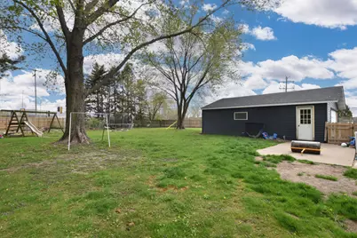 1721  Stoddard Cir, Racine, WI 53406 - Photo 30