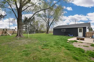 1721 Stoddard Cir, Racine, WI 53406 - Photo 30