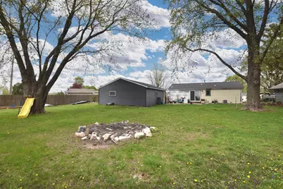 1721  Stoddard Cir, Racine, WI 53406 - Photo 28