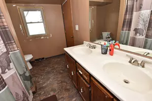 1721 Stoddard Cir, Racine, WI 53406 - Photo 20